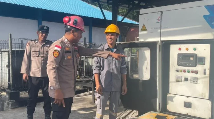 Personil Polsek Pulau-Pulau Batu Laksanakan Patroli Dialogis