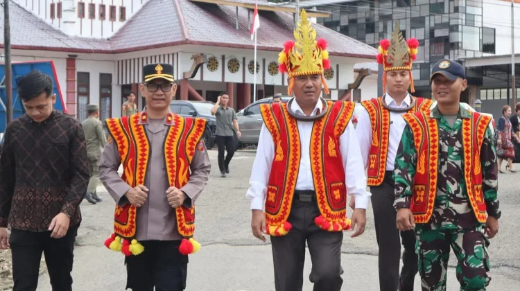 Wakapolres Nias Selatan Hadiri Upacara Hardiknas Tahun 2026