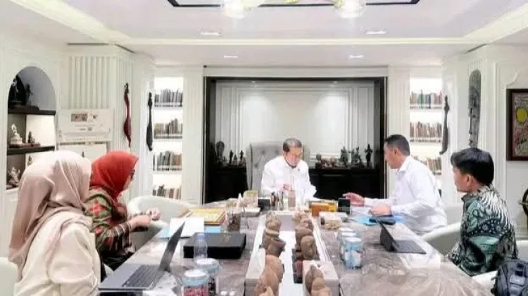 Wabup Yusuf Nache Bertemu Menteri Fadli Zon, Bahas Pelestarian Budaya