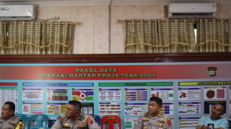Kapolres Nias Selatan Ikuti Anev Pelayanan Publik Polri