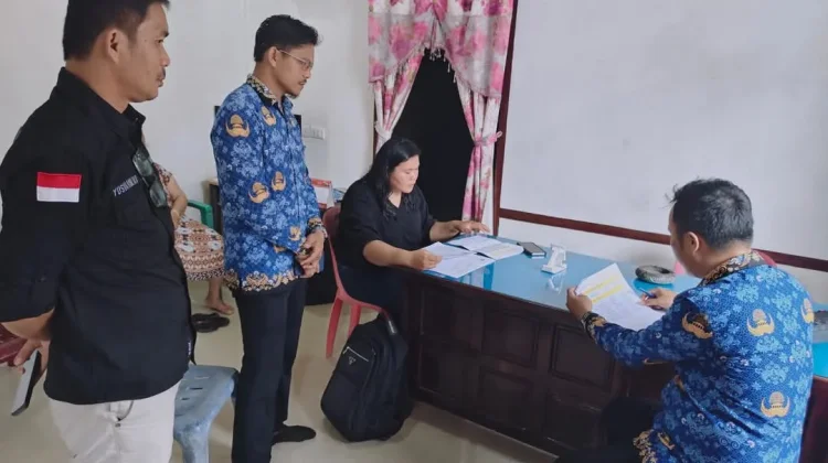 Pelaksanaan Uji Petik Data Pemilih oleh Bawaslu Nias Selatan