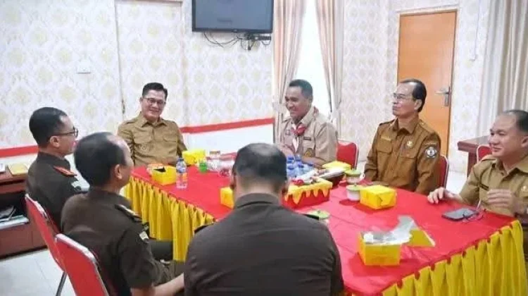 Bupati dan Wabup Nisel Terima Kunjungan Kajari Imam Fauzi