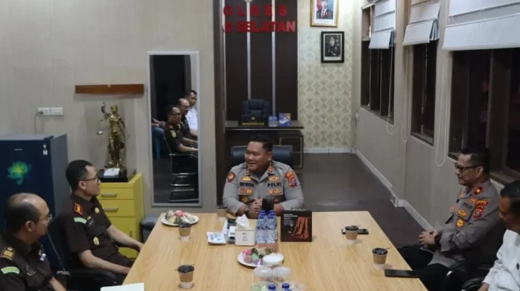 Kapolres dan Kajari Nias Selatan Perkuat Sinergi Hukum