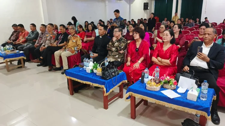 Perayaan Paskah Keluarga Besar FORKOPIMGAMAS Nias Selatan