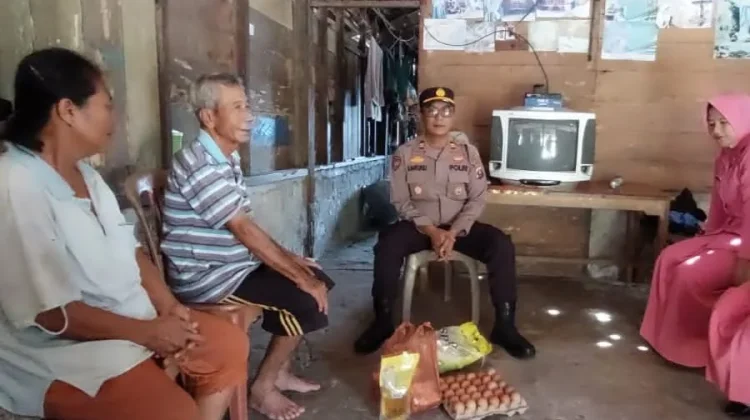 Peduli Sesama, Polsek Pulau-Pulau Batu Gelar Minggu Kasih