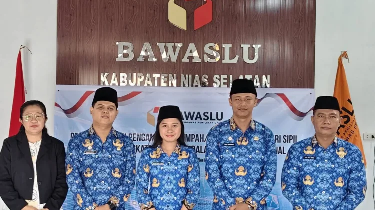 Bawaslu Nias Selatan Lantik Tiga Pejabat Fungsional