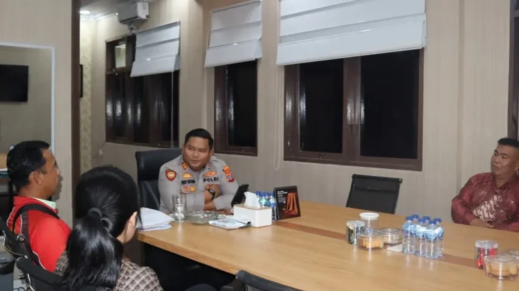 Kapolres Nias Selatan Dukung Atlet Karate Piala Presiden
