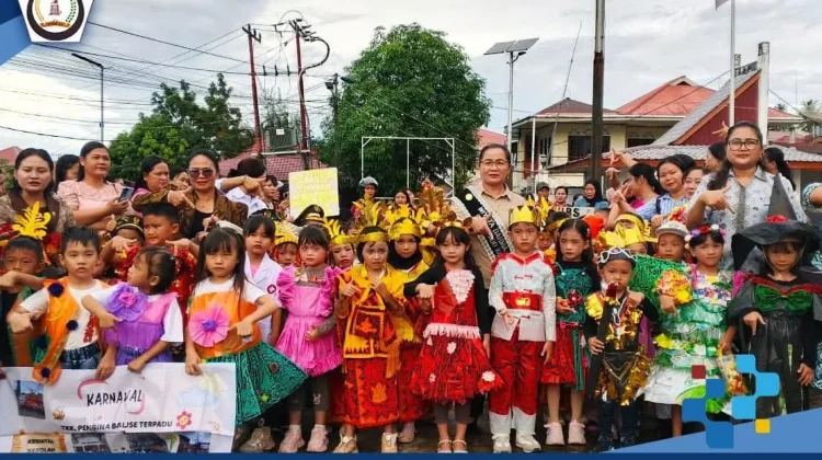 Bunda PAUD Nias Selatan Lepas Karnaval TKK