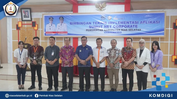 Bupati Sokhiatulo Membuka Bimtek Aplikasi Sumut Net