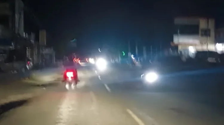 Gelap Gulita Menyelimuti Kota Telukdalam Pasca Pemadaman Listrik