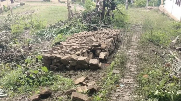Rehab Rumah Ibadah di Nisel Melalui Karya Bakti TNI