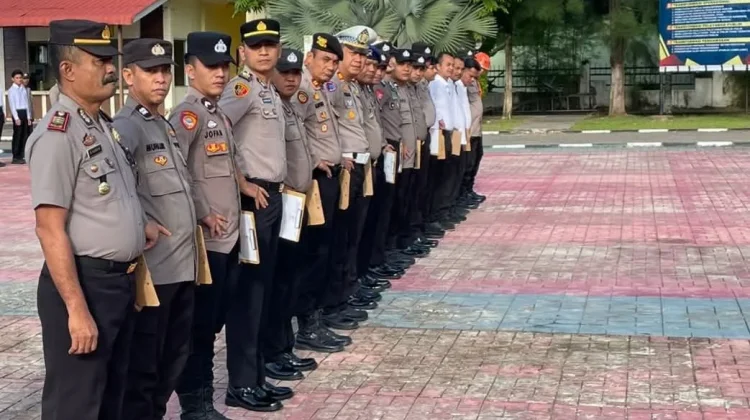 Wakapolres Nias Selatan Pimpin Apel Pagi Personel