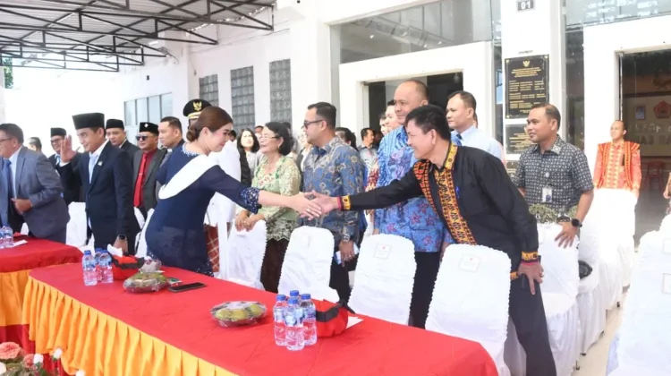 Pemkab Nias Selatan Hadiri Hari Jadi Nias Barat