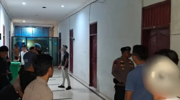 Antisipasi Narkoba Polres Nias Selatan Razia Malam
