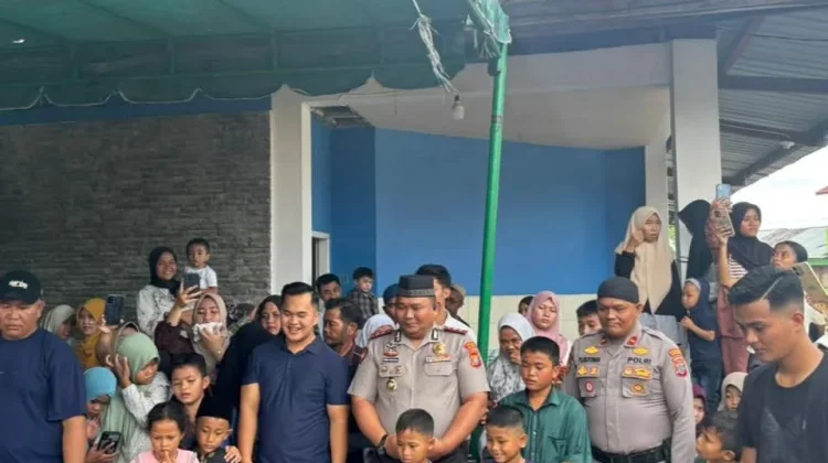Kapolres Nias Selatan Serahkan Kurban ke Sejumlah Masjid