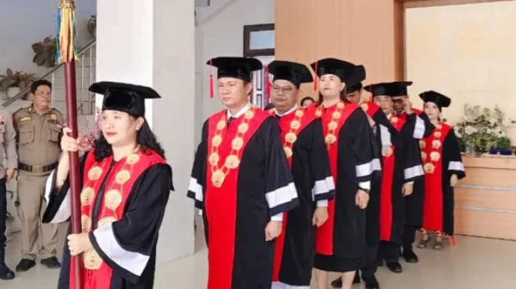 Wisuda Sekolah Lanjut Usia Kabupaten Nias Barat