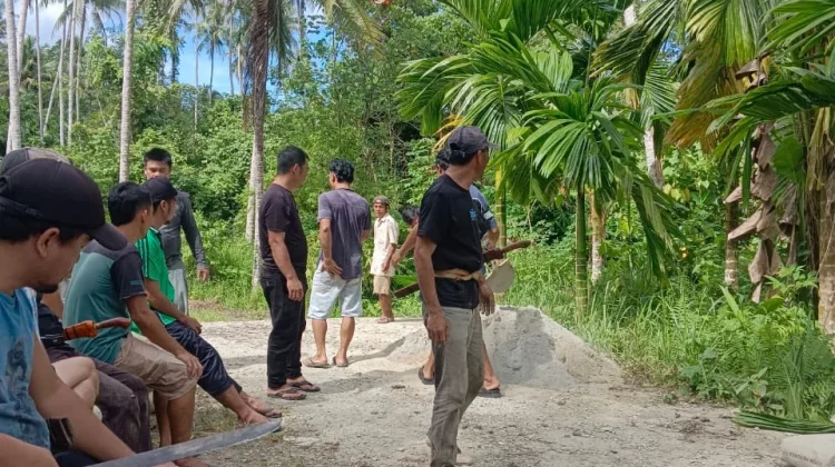 Wabup Nisel Gotongroyong Bersama Warga Onolalu