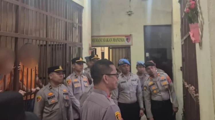 Wakapolres Nias Selatan Pimpin Pengecekan Ruang Pelayanan Publik