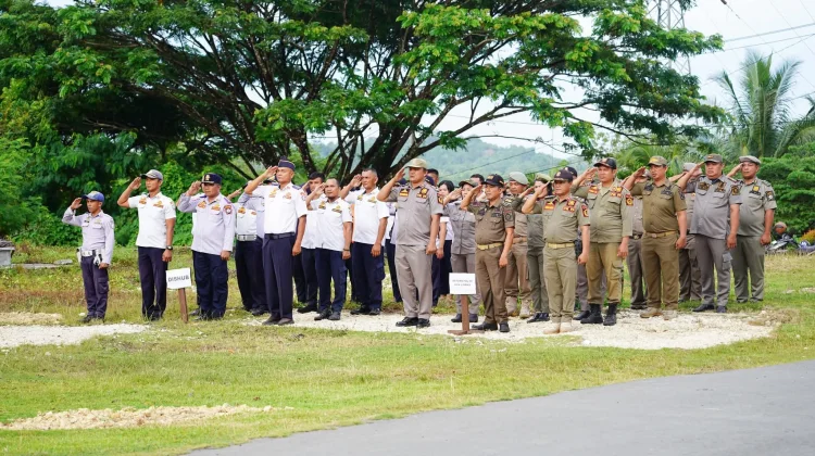 Pemkab Nias Selatan Gelar Upacara Penaikan Bendera