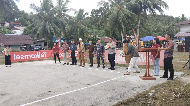 Pembukaan Turnamen Voli UNIRAYA Cup II