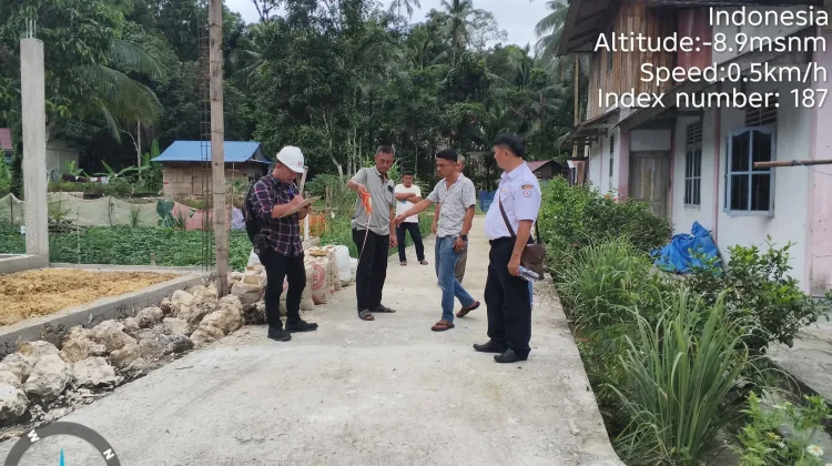 Kawal Akuntabilitas, Camat Telukdalam Monev Desa