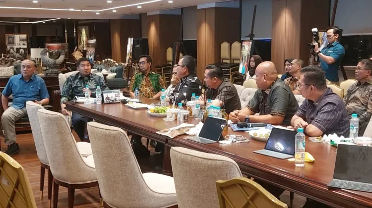 Kepala Daerah Se-Kepulauan Nias Temui Menteri Perumahan RI
