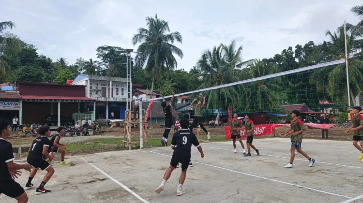Mitra Kasih Melaju ke Semifinal, Taklukkan SMA Swasta Kampus 2-0