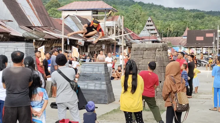 Festival Lompat Batu di Maniamolo Fest 2026