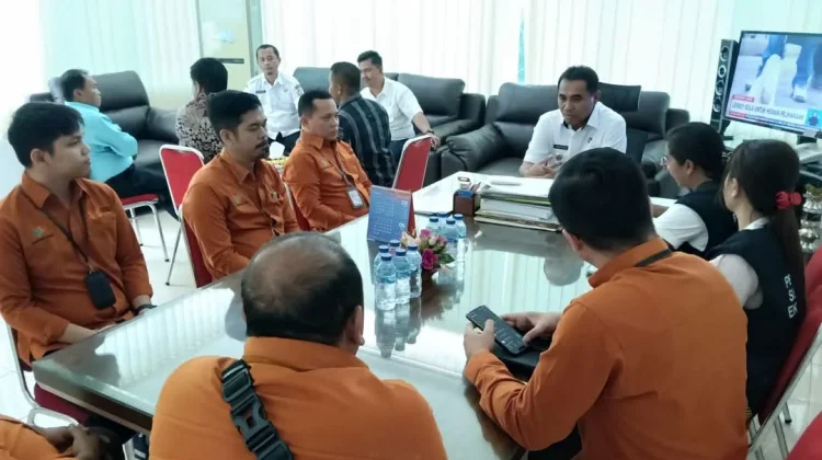 Wabup Yusuf Nache Terima Kunjungan Petugas Sensus Ekonomi