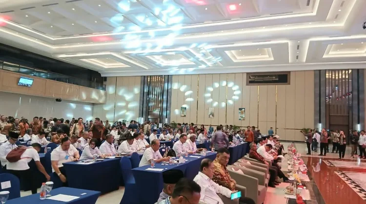 Bupati Nias Selatan Hadiri Konsultasi Publik APKASI