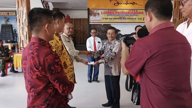 Kecamatan Fanayama Juara Pertama Zona I di Lomba Mars Perjuangan Nisel