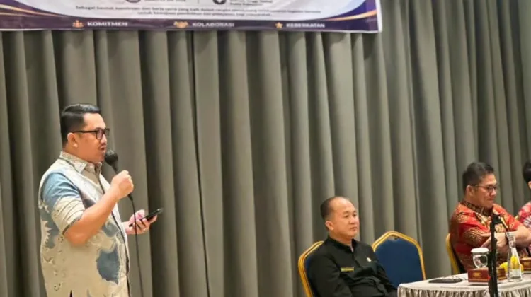 Pemkab Nisel Tanda Tangani Kerjasama dengan STT Pelita Kebenaran Medan