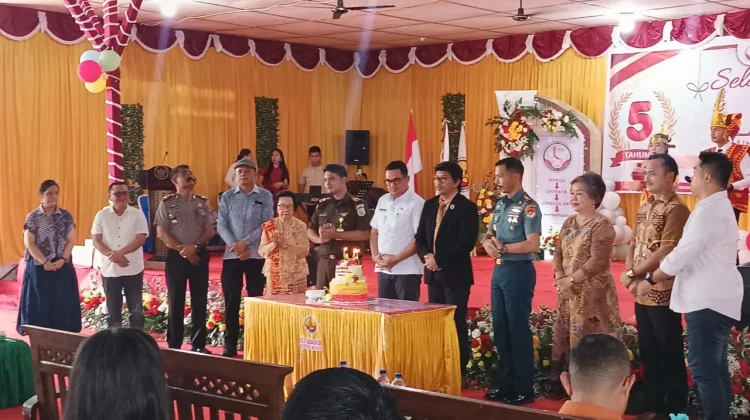 Perayaan Lustrum I Universitas Nias Raya