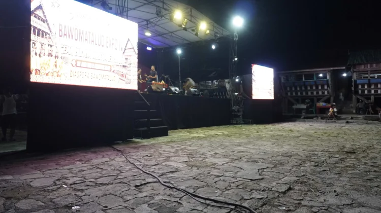 Pesona Malam ke Empat Bawomataluo Expo ‘Gema Budaya Hilifamaedodano’