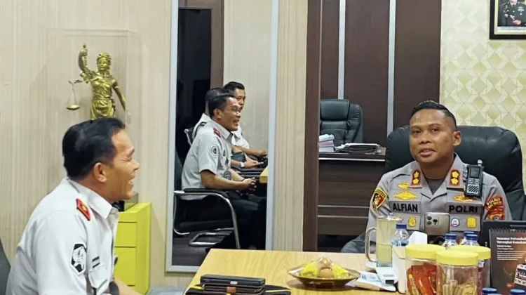 Perkuat Sinergi, Kalapas Kelas III Telda Silaturahmi ke Polres Nisel