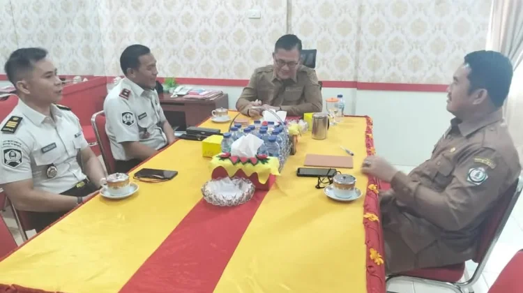 Bupati Nisel Terima Kunjungan Kalapas Telda Rikie Umbaran
