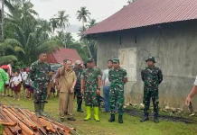 Danrem 023/KS Tinjau Pembangunan Jembatan Gantung di Sungai Idanoho