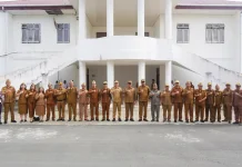 Pemkab Nias Selatan Gelar Upacara Penaikan Bendera