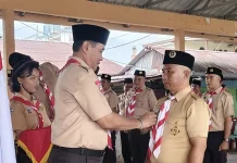 Wabup Nisel Lantik Pengurus Kwartir Ranting Gerakan Pramuka Kepulauan Batu