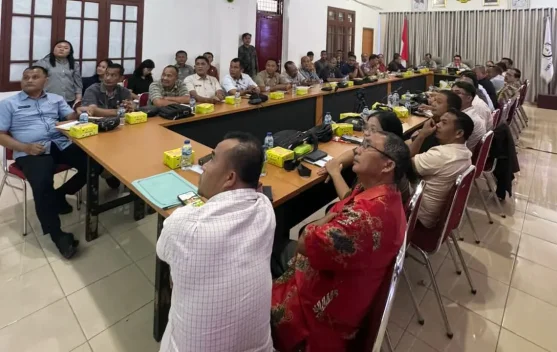 Pj Sekda Nias Selatan Pimpin Rakor Camat