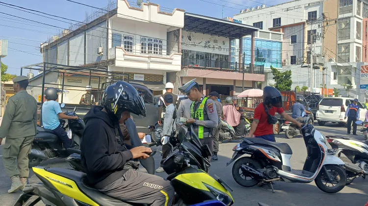 Meningkatkan Kesadaran Pajak: P2KB Sasar Kendaraan Penunggak di Jalur Protokol