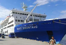 Kapal Pelni Sandar di Tunon Taka, Layani Arus Mudik Lebaran