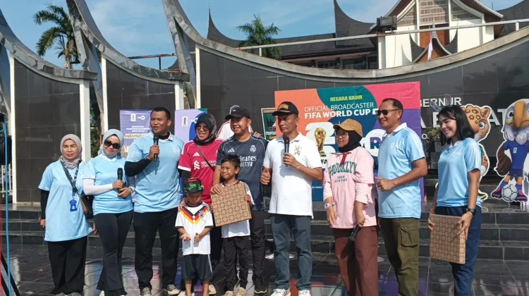 Fun Walk hingga Talkshow UMKM, Bola Gembira TVRI Semarak Warnai Car Free Day Padang