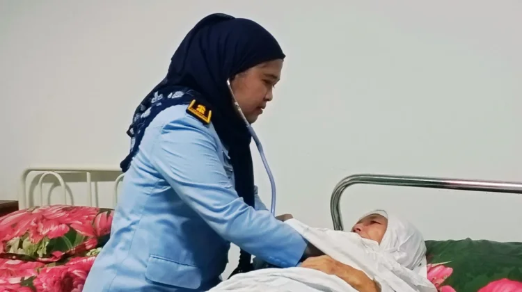 Kepulangan Jemaah Haji Kloter 11 Debarkasi Padang
