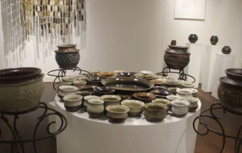 Keramik Balango Dihidupkan Kembali dalam Pameran Keramik Ruang Jamuan
