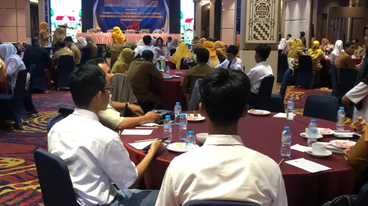 Dialog Interaktif Cegah Paham Ekremisme dan Radikal di Sekolah