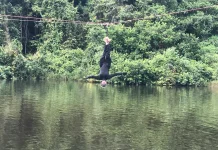 Potret Keseruan Bermain Flying Fox di Embong Parong Bukit Ambawang