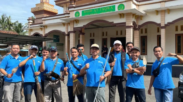 Kegiatan Peluncuran "Gerakan Bersih-Bersih Masjid" Pemkab Kebumen