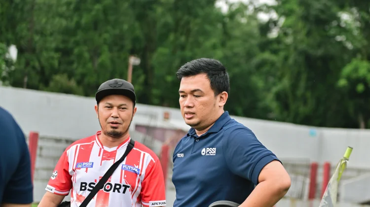 Tim Surveyor PSSI Inspeksi Stadion Goentoer Darjono Purbalingga