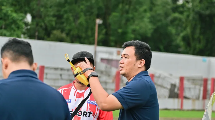 Tim Surveyor PSSI Inspeksi Stadion Goentoer Darjono Purbalingga
